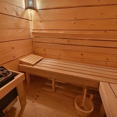 Rekreacni Kobylnice Lipno Holiday home *